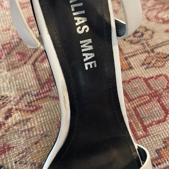 NWOT Alias Mae | Amine Mule in white size 39 - Picture 8 of 9